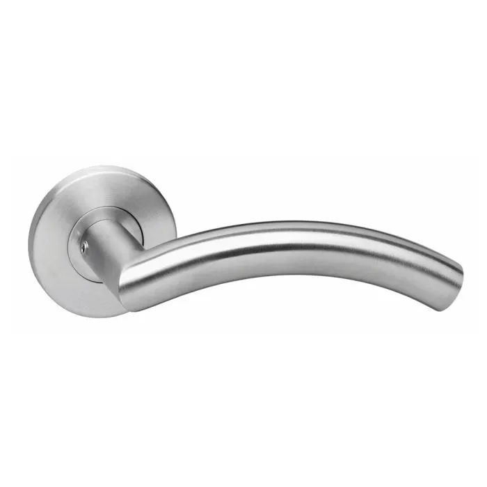 INTERSTEEL Deurkruk Lisa/hoek 90°op rond rozet 55mm plus 7mm nokken RVS EN1906/4